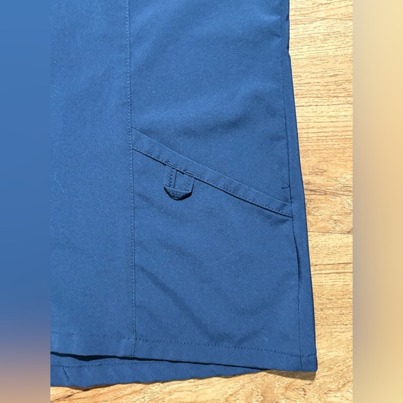 Urbane Performance Scrub Zip-up Jacket Size Large Color Blue - Picture 3 of 5